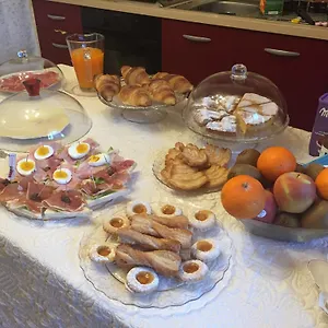 Frühstückspension Lina Desenzano del Garda
